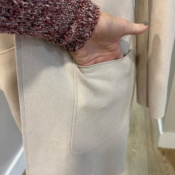 Zara Lightweight Textured Open Style Jacket with Pockets - Picture 2 of 13